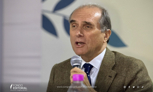 Presentación de Obras de Riva Aguero
