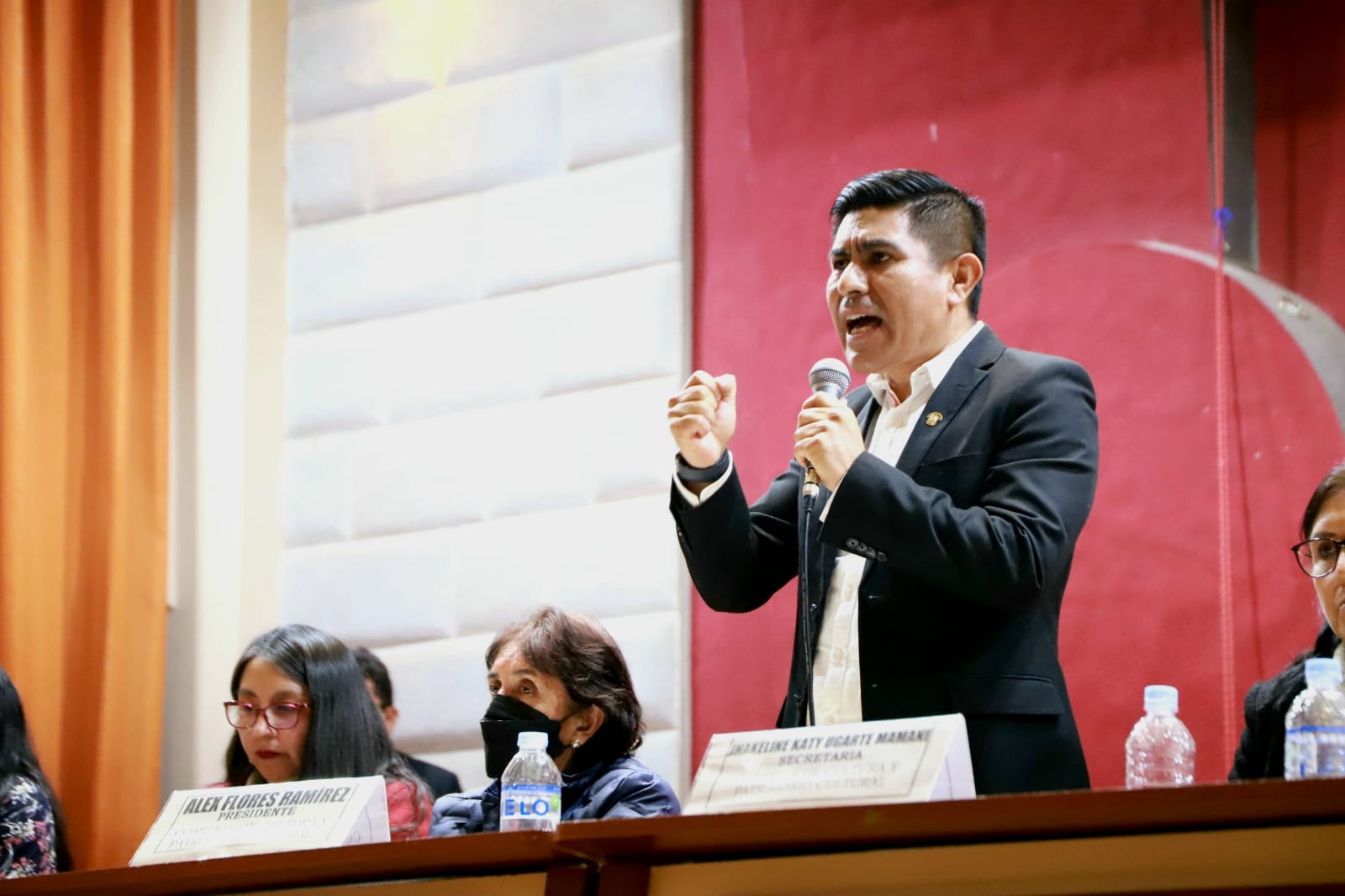 Invitados congresistas a la Audiencia Cusco