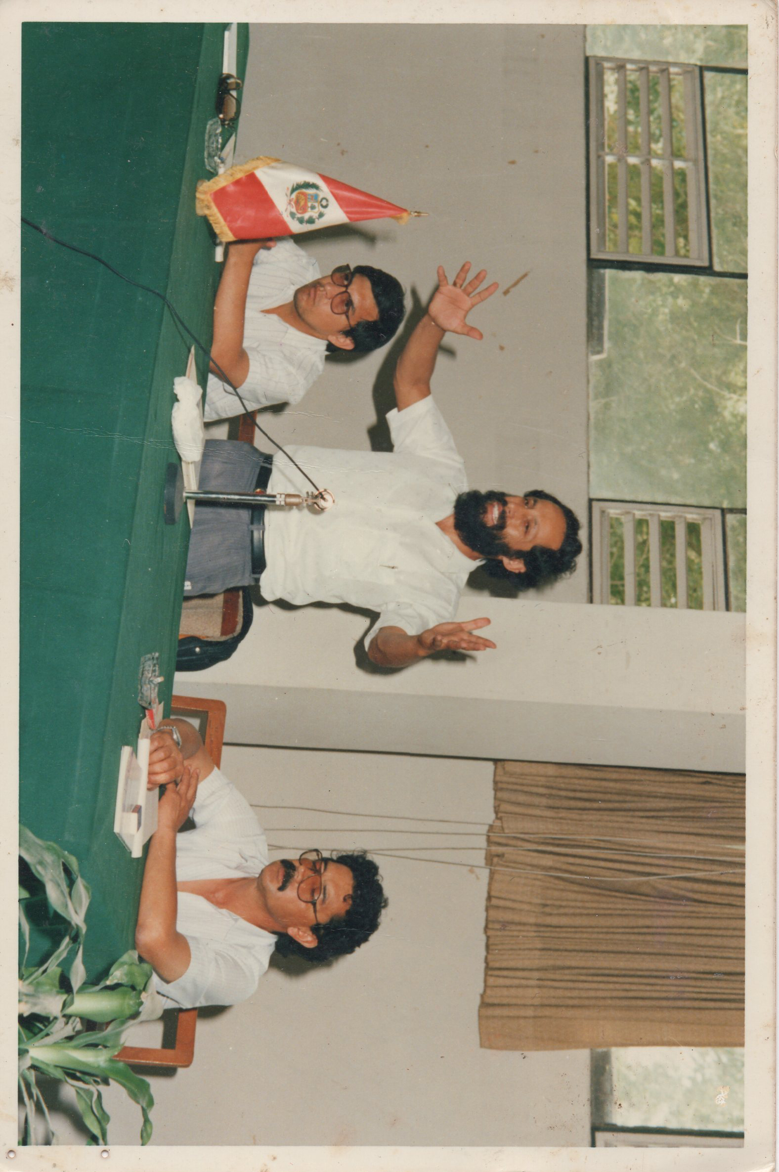 Presidente Ejecutivo del Instituto de Comunidades Campesinas y Nativas. Presidente Ejecutivo del Instituto de Comunidades Campesinas y Nativas.