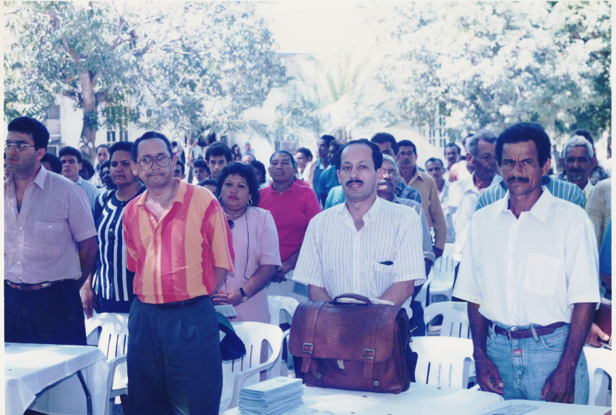 Funcionario de Naciones Unidas 1995 Funcionario de Naciones Unidas 1995