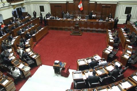 Congreso aprueba ley que crea fondo de contingencia para perjudicados por labores de petroleras