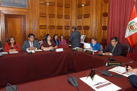 Elaborarán dictamen para resolver problemas de la minería informal